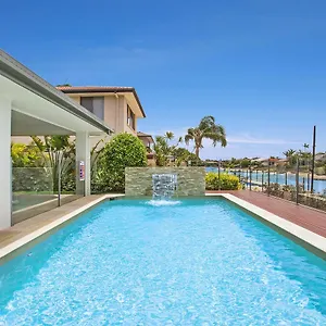  Holiday home Seaclusion Broadbeach Australia